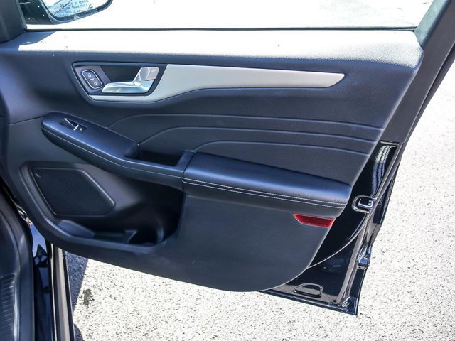 Certified 2021 Ford Escape SEL image 29