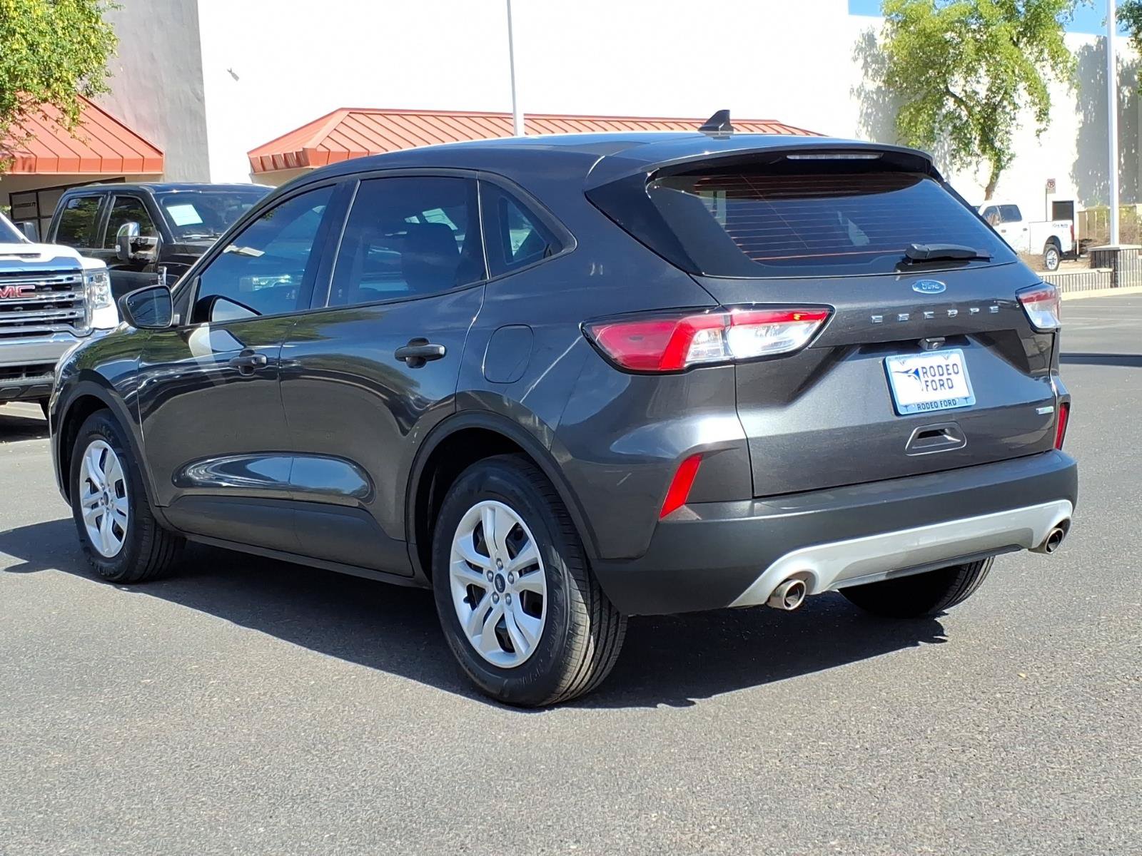 Certified 2020 Ford Escape S FWD image 3