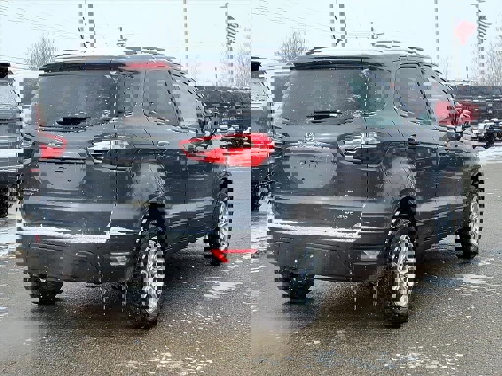 Certified 2022 Ford EcoSport SE w/ SE Convenience Package image 5
