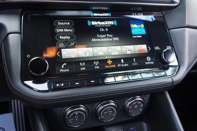 Used 2025 Nissan Z Performance w/ Floor Mat Package image 28