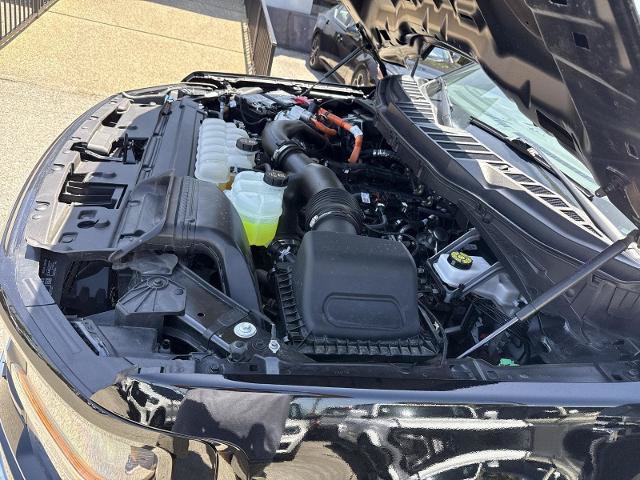 Certified 2025 Ford F150 XLT w/ Equipment Group 301A Standard AWD/4WD image 30