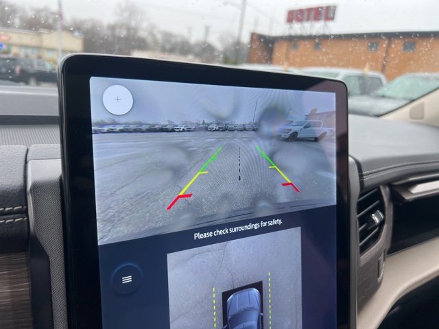 Certified 2023 Ford Expedition Limited image 15