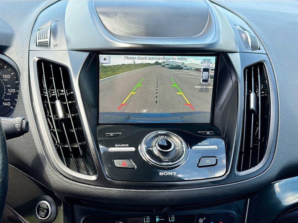 Certified 2019 Ford Escape Titanium FWD image 16