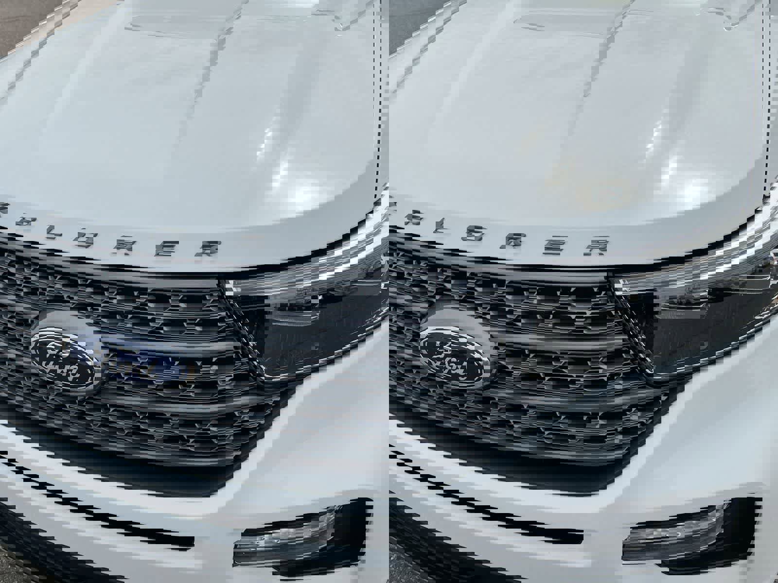 Certified 2024 Ford Explorer XLT w/ Equipment Group 202A image 11