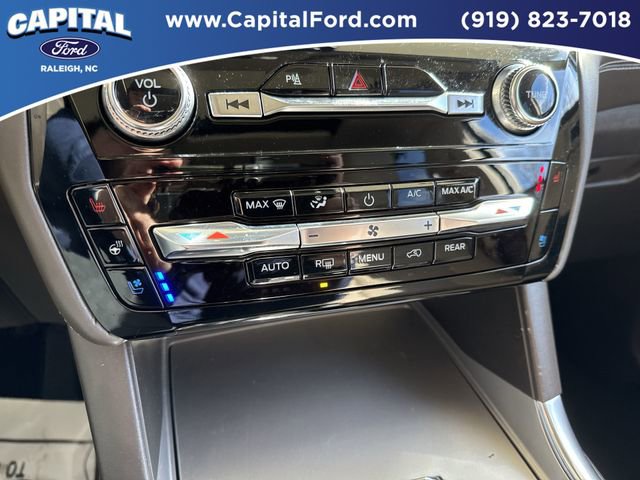 Certified 2023 Ford Explorer Platinum w/ Class IV Trailer Tow Package image 29