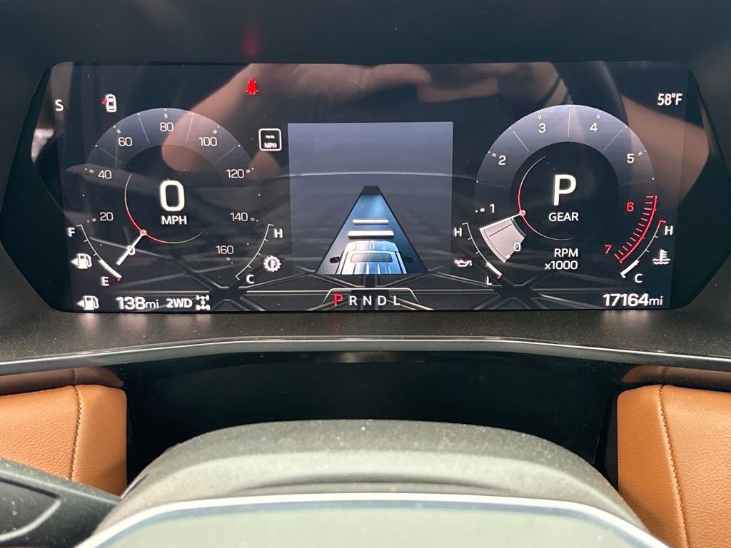 Used 2024 GMC Canyon AT4 w/ Technology Package image 22