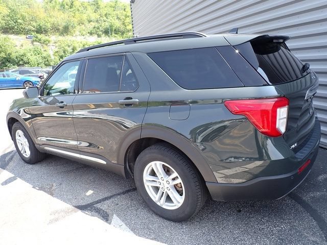 Certified 2024 Ford Explorer XLT w/ Equipment Group 202A AWD/4WD image 4