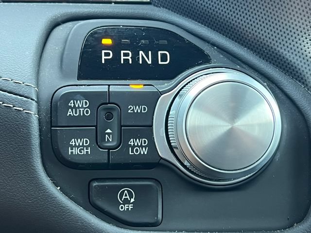 Used 2025 RAM 1500 Limited AWD/4WD image 6