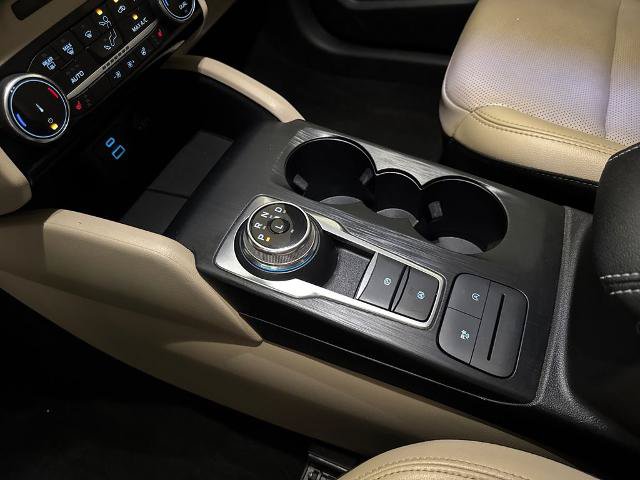 Certified 2022 Ford Escape SEL FWD image 30