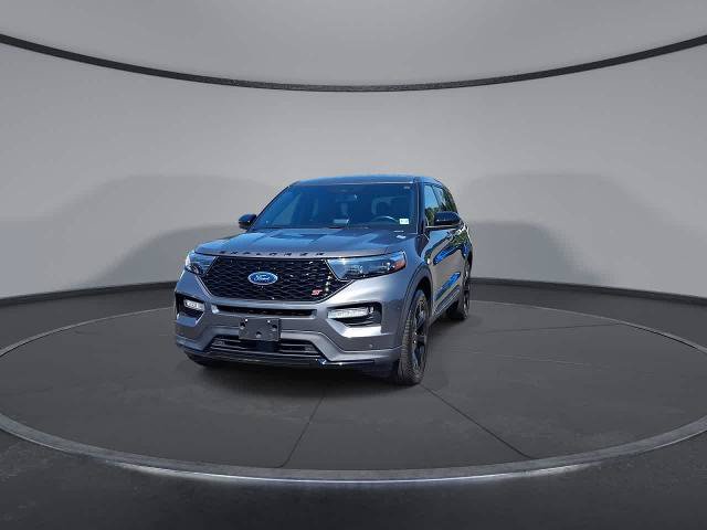 Certified 2022 Ford Explorer ST w/ Equipment Group 401A AWD/4WD image 3