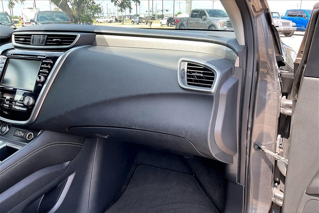 Used 2023 Nissan Murano S image 23