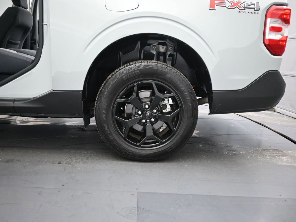 Certified 2024 Ford Maverick XLT w/ XLT Luxury Package image 49