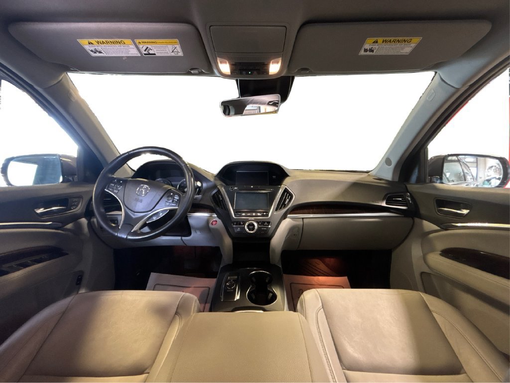 Used 2018 Acura MDX w/ Technology Package AWD/4WD image 32