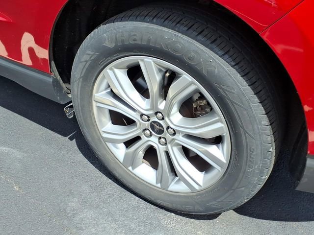 Certified 2024 Ford Edge Titanium AWD/4WD image 17