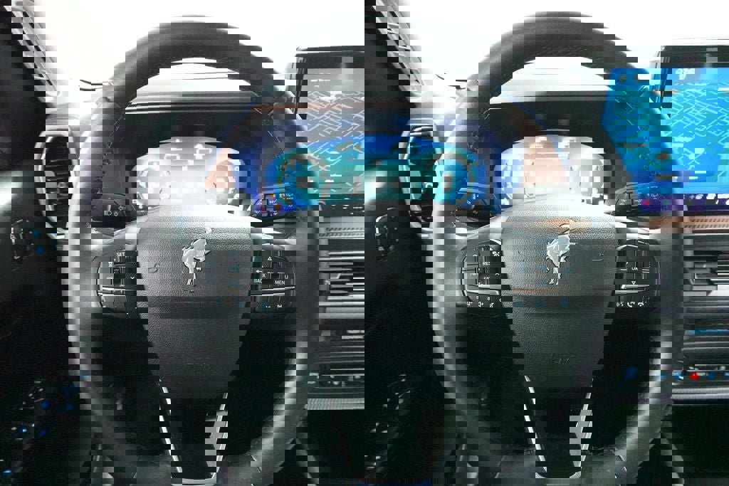 Certified 2025 Ford Bronco Sport Outer Banks w/ Outer Banks Tech Package+ AWD/4WD image 12