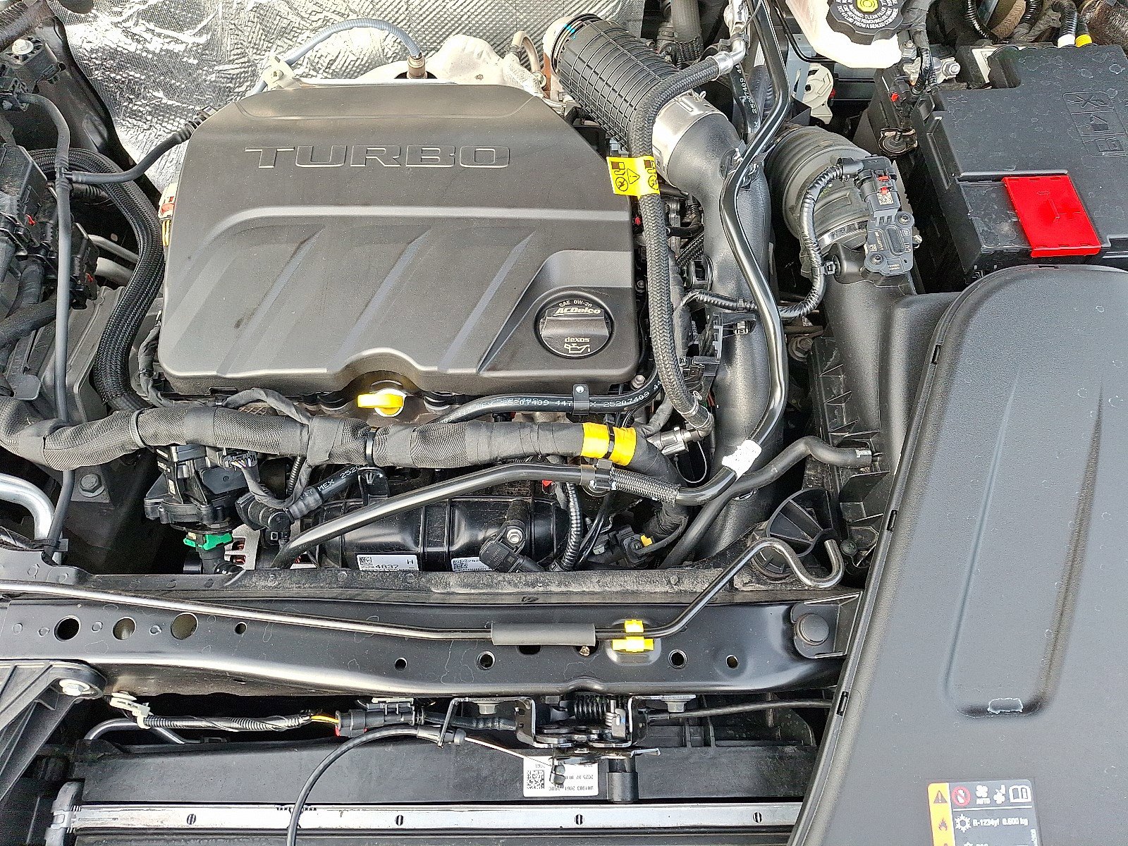 Used 2025 Chevrolet Trax LT w/ LT Convenience Package image 27