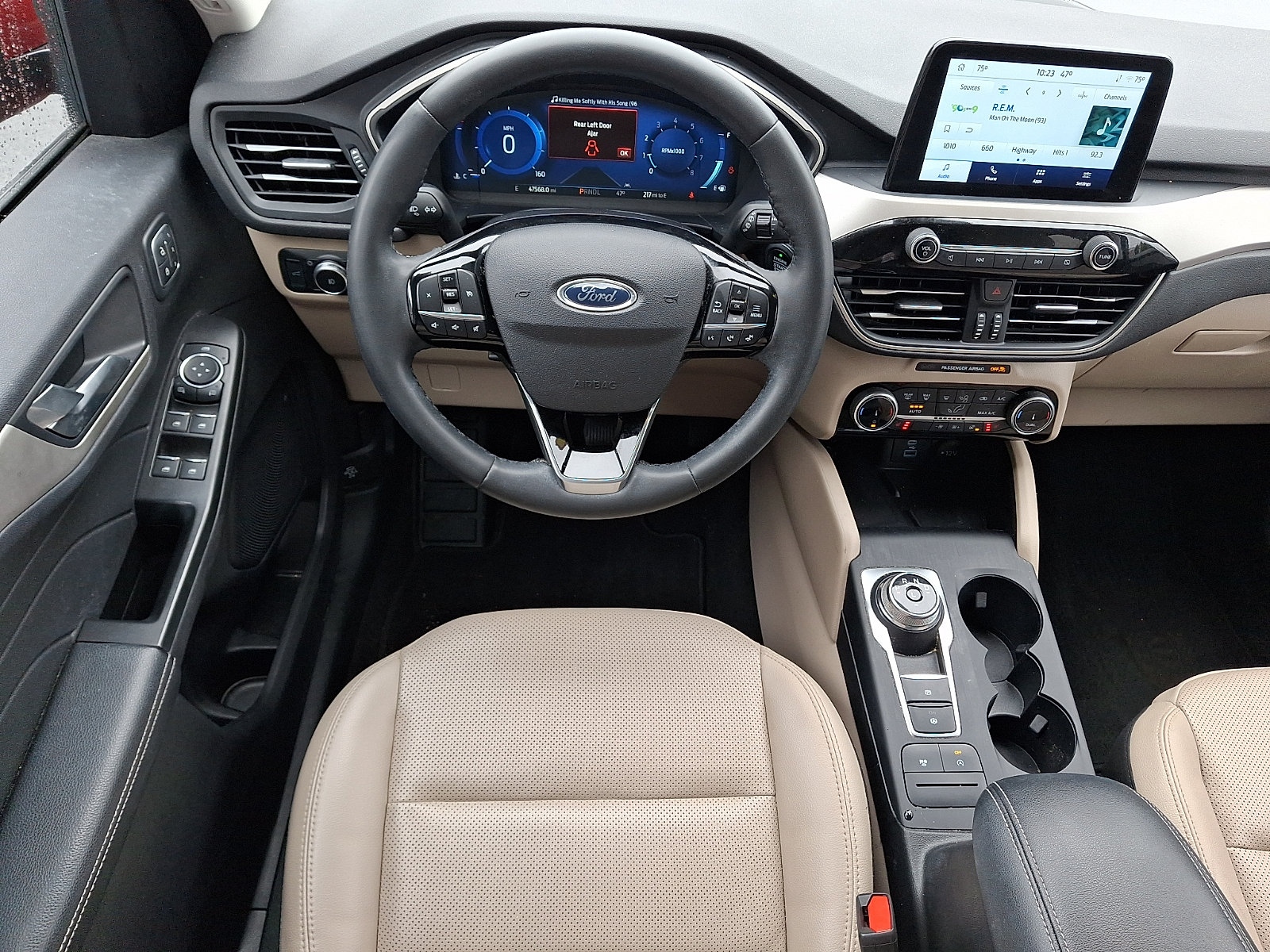 Certified 2022 Ford Escape SEL w/ Technology Package AWD/4WD image 11