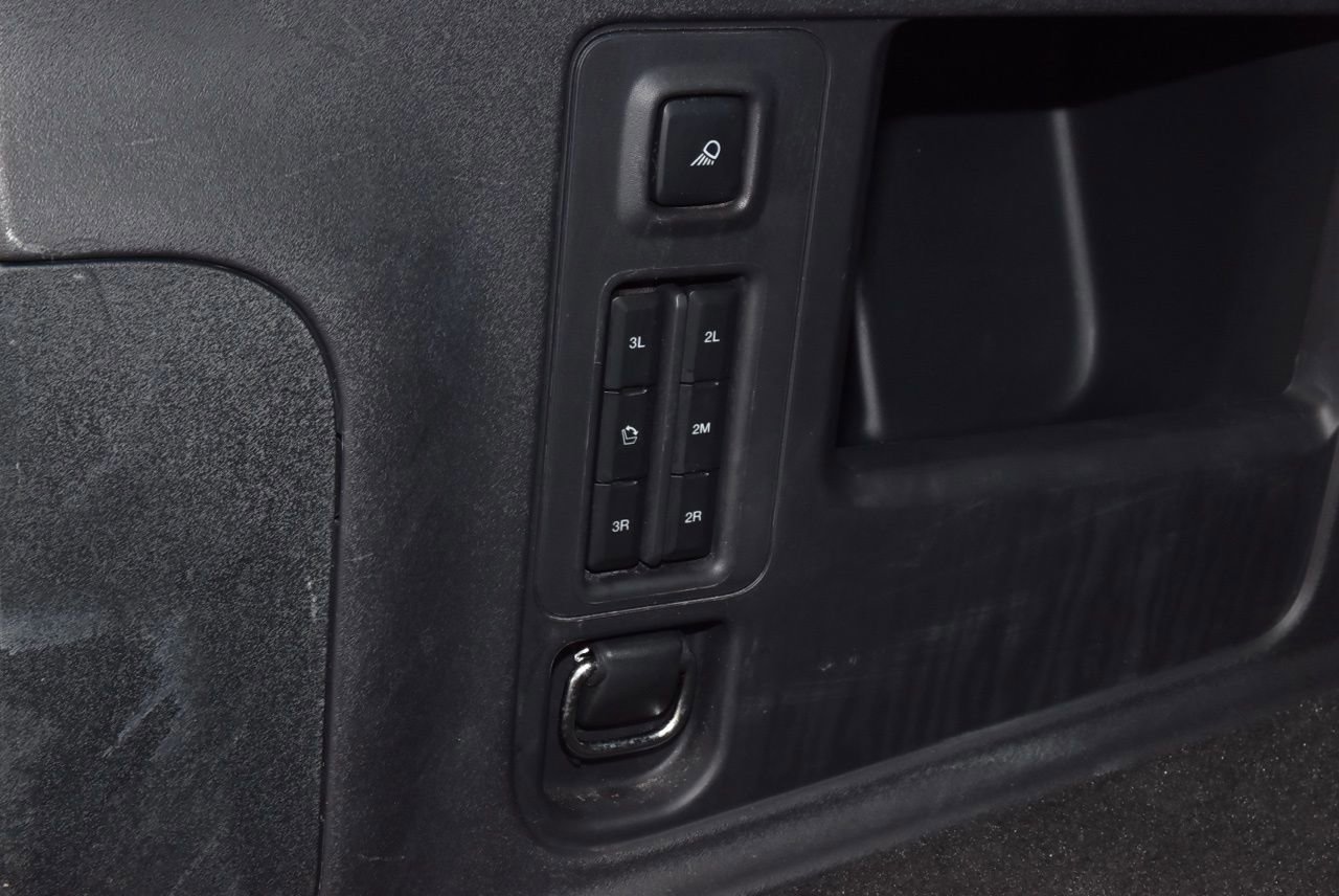Certified 2025 Ford Expedition Active AWD/4WD image 41
