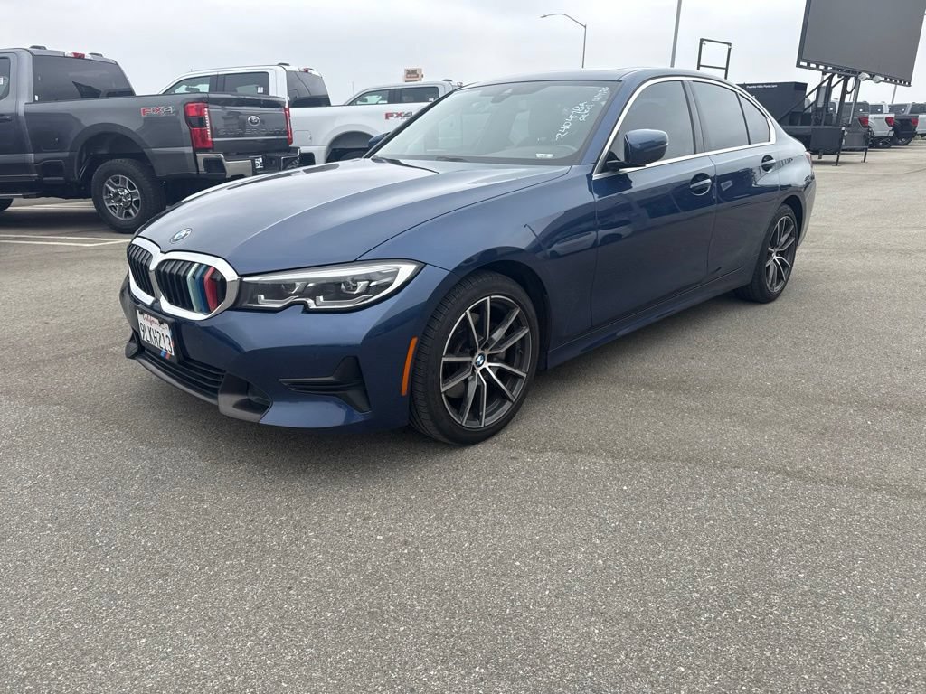 Used 2021 BMW 330i Sedan w/ Convenience Package RWD image 4