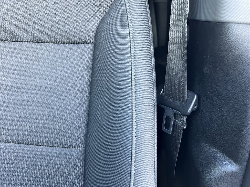 Used 2019 GMC Sierra 1500 2WD Crew Cab w/ 1SA Driver Alert Package I image 14