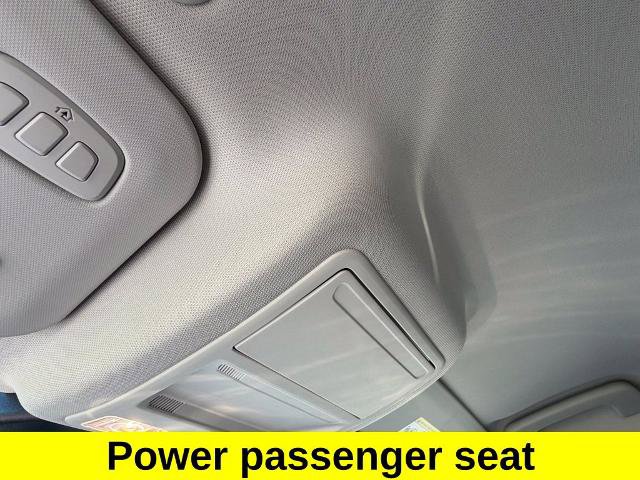 Certified 2025 Ford Escape Platinum AWD/4WD image 17