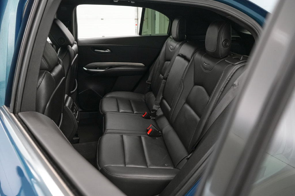 Used 2025 Cadillac XT4 Premium Luxury FWD image 21