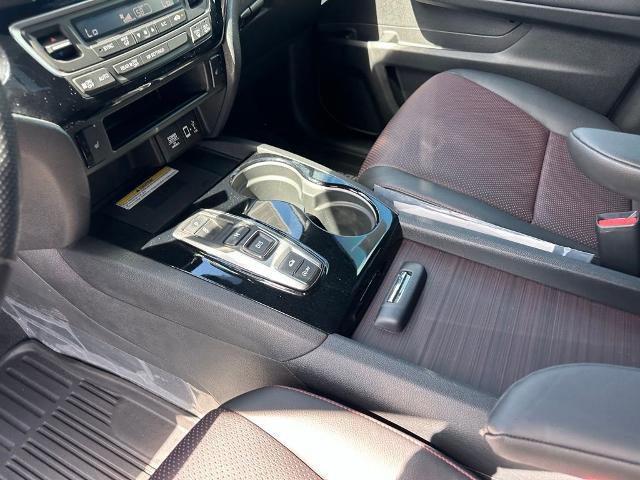 Used 2022 Honda Ridgeline Black Edition image 15