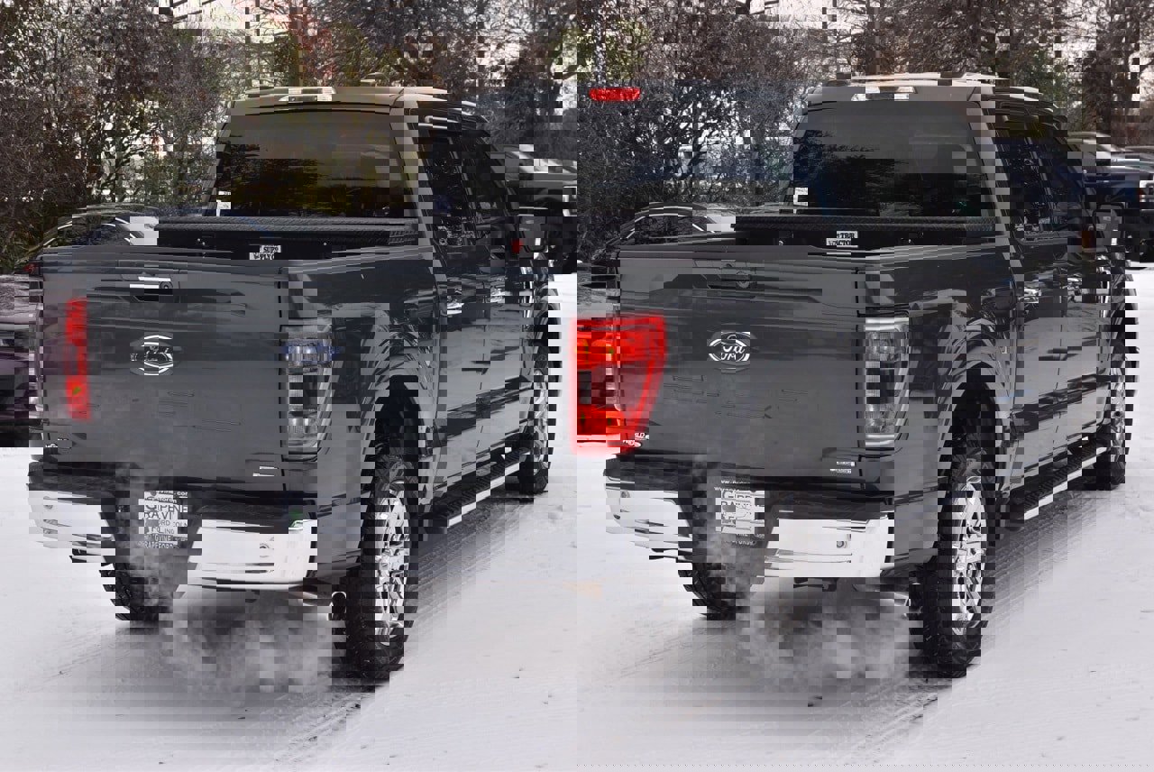 Certified 2021 Ford F150 XLT w/ Equipment Group 302A High image 8