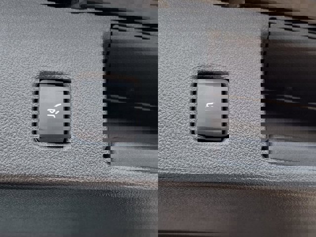 Certified 2024 Ford Escape ST-Line w/ Tech Pack #1 image 23