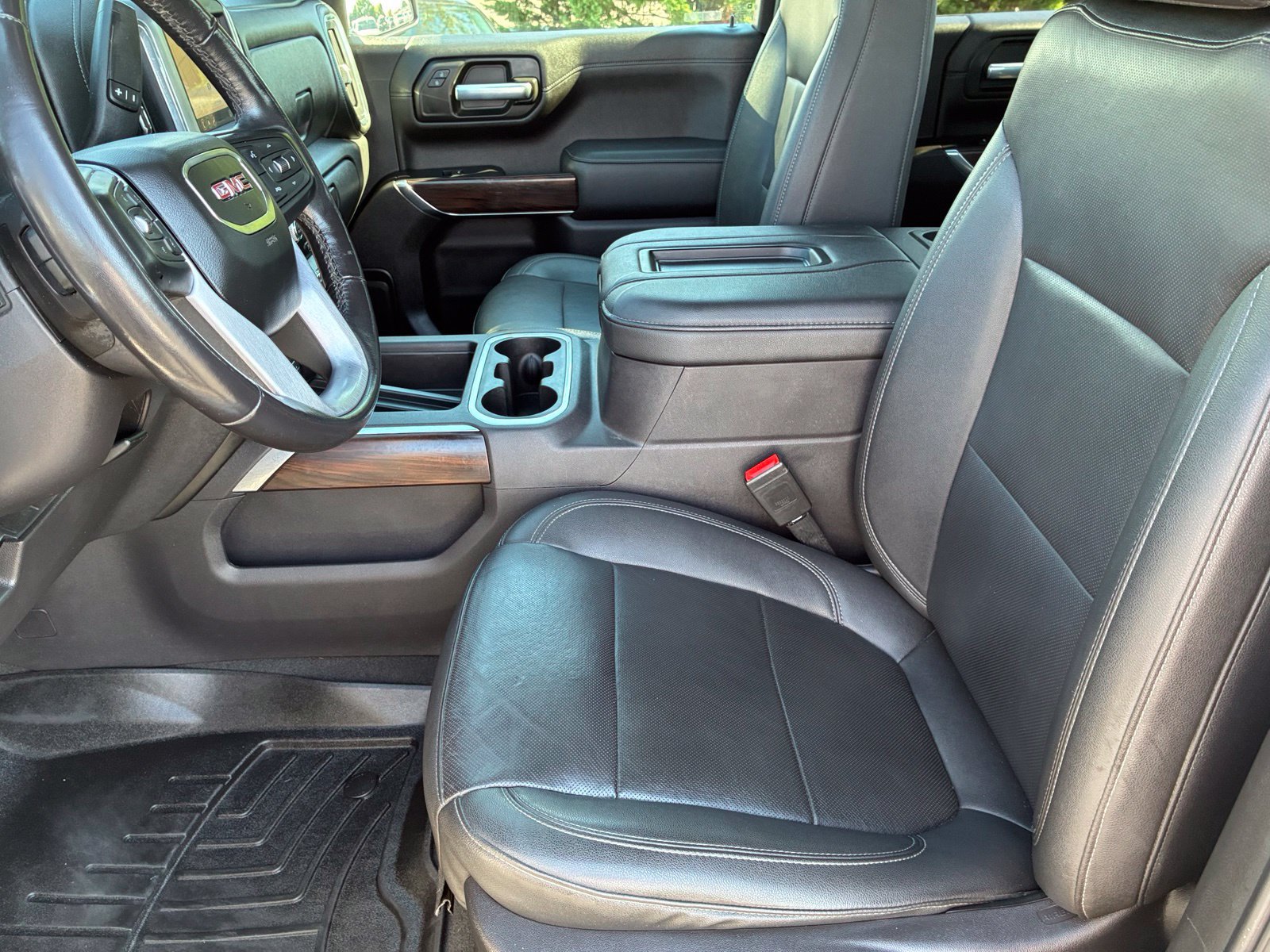 Used 2021 GMC Sierra 1500 SLT w/ SLT Premium Plus Package AWD/4WD image 13