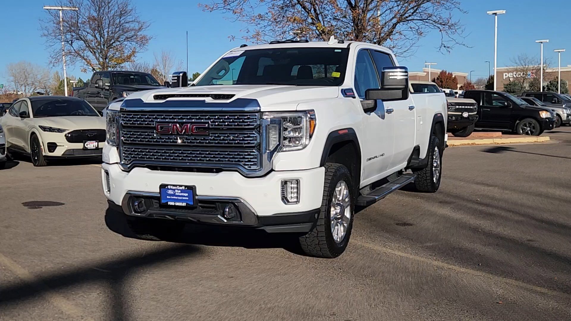 Used 2020 GMC Sierra 3500 Denali w/ Denali Ultimate Package image 3