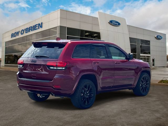 Used 2020 Jeep Grand Cherokee Altitude AWD/4WD image 5