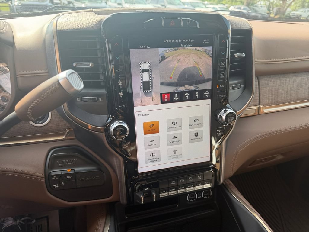 Used 2022 RAM 3500 Limited AWD/4WD image 29