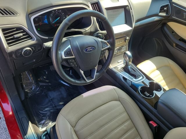 Certified 2017 Ford Edge SEL w/ Equipment Group 201A FWD image 21