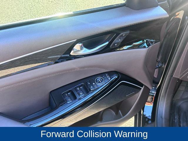 Used 2018 Kia Cadenza Limited image 10