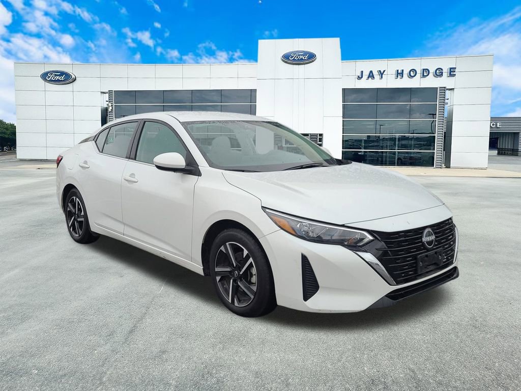 Used 2024 Nissan Sentra SV image 1