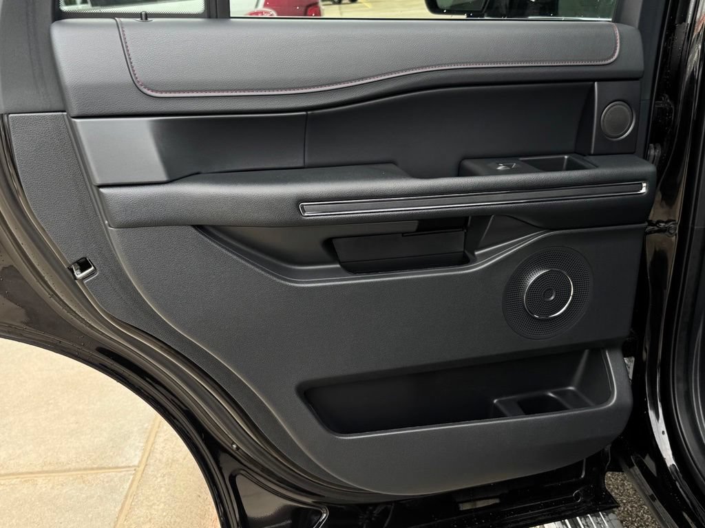Certified 2024 Ford Expedition Limited AWD/4WD image 14