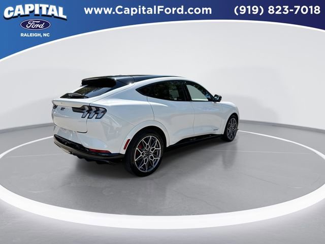 Certified 2025 Ford Mustang Mach-E GT image 6