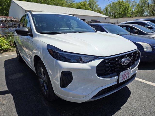 Certified 2024 Ford Escape ST-Line w/ Tech Pack #1 AWD/4WD image 1