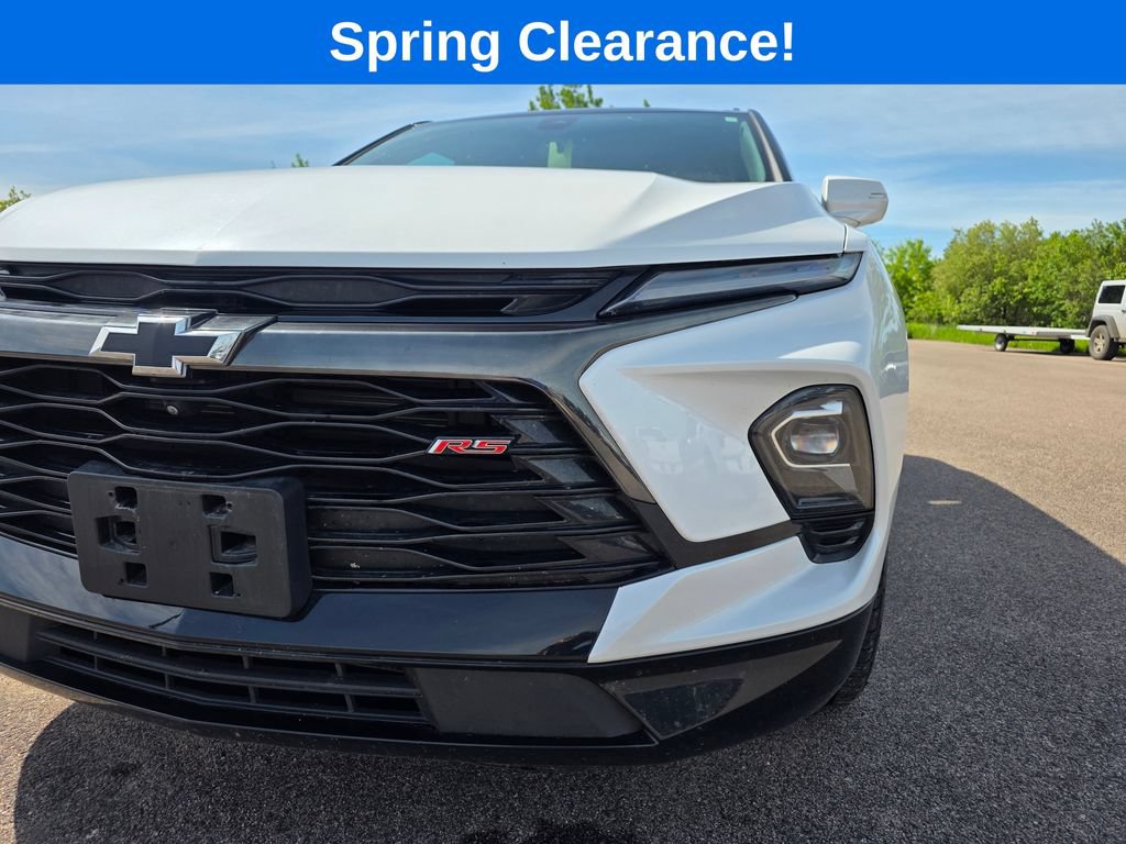 Used 2024 Chevrolet Blazer RS w/ Driver Confidence II Package AWD/4WD image 11