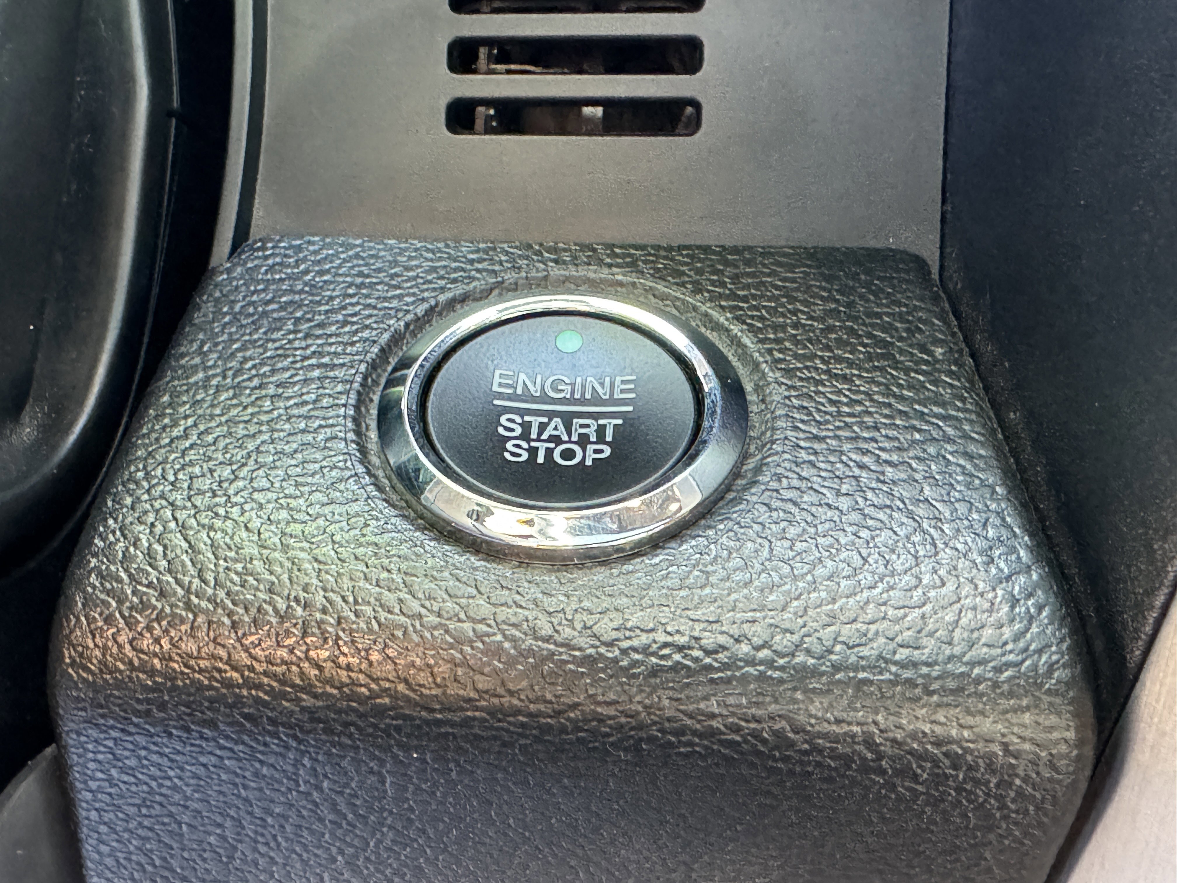 Certified 2018 Ford F350 Platinum w/ Platinum Ultimate Package image 19