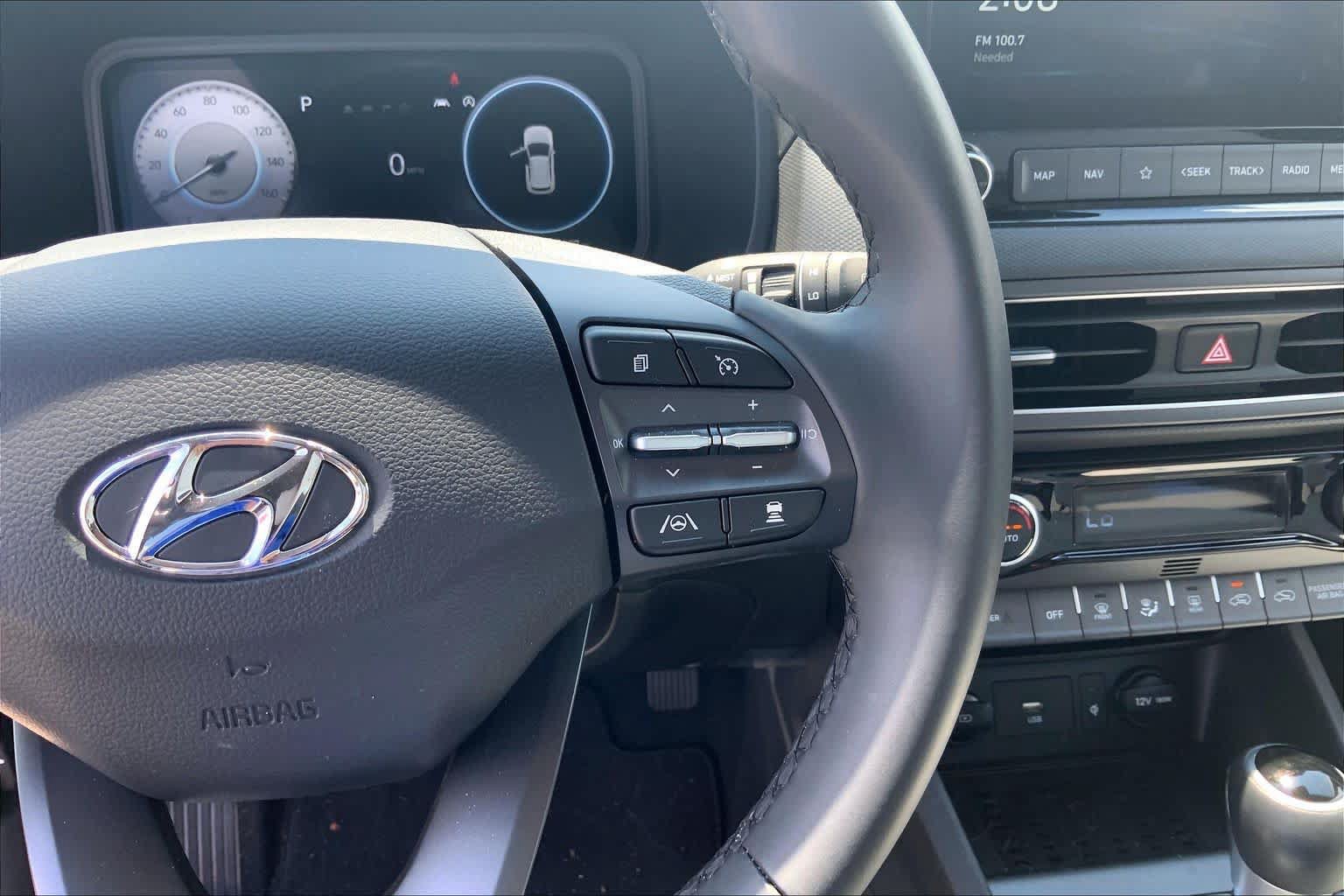 Used 2023 Hyundai Kona Limited FWD image 24