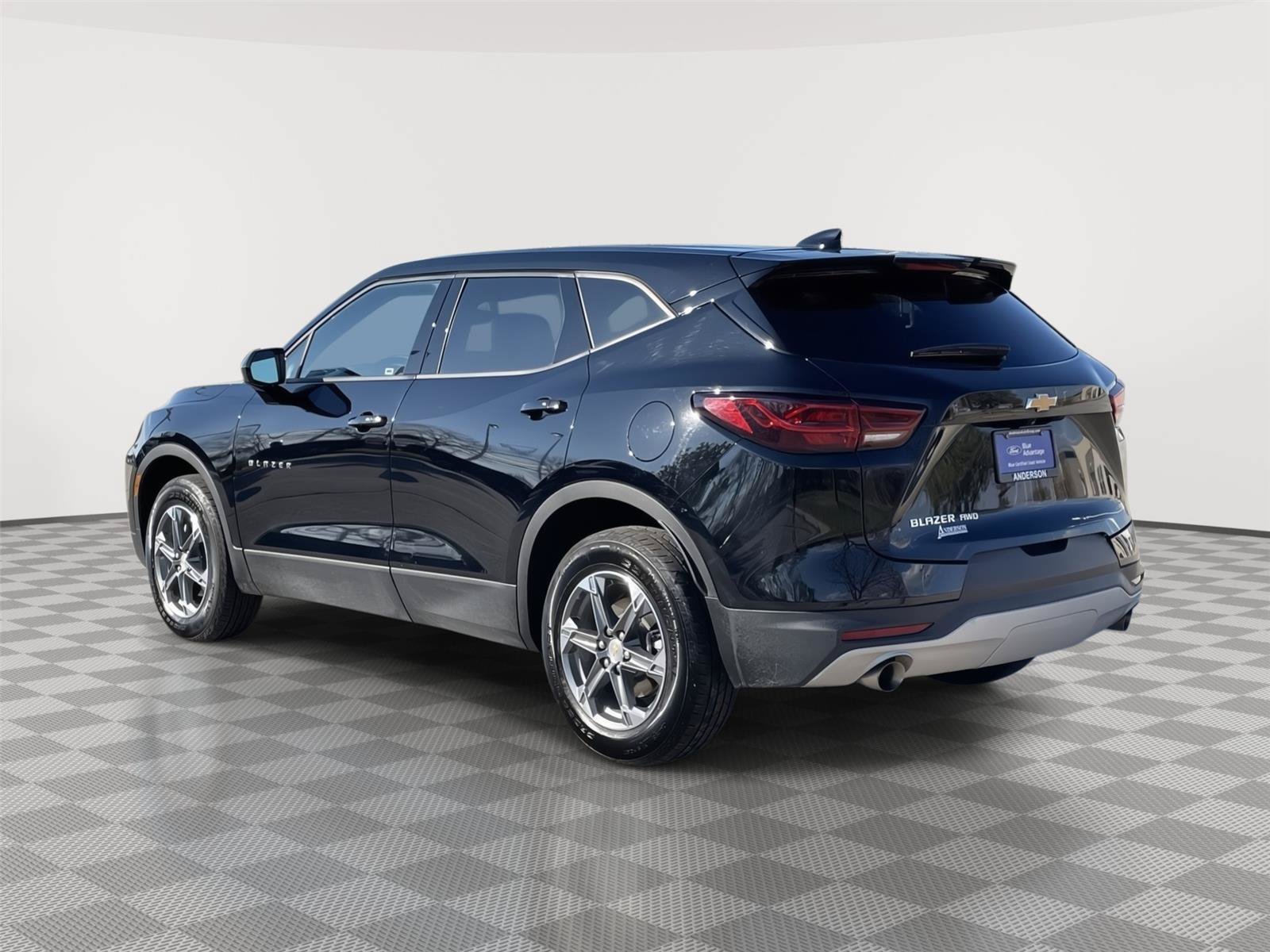 Used 2025 Chevrolet Blazer LT AWD/4WD image 9