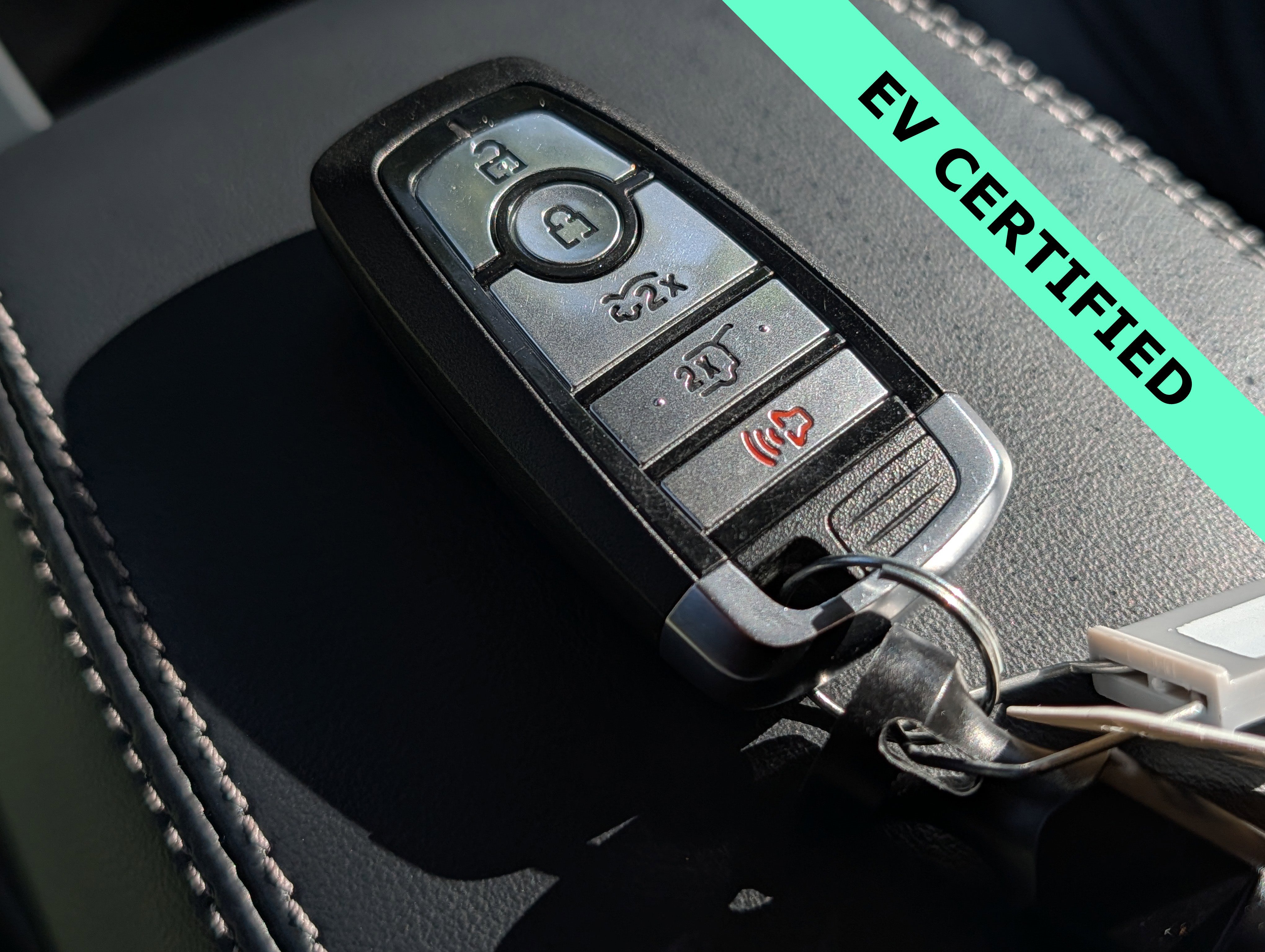 Certified 2025 Ford Mustang Mach-E Select RWD image 32