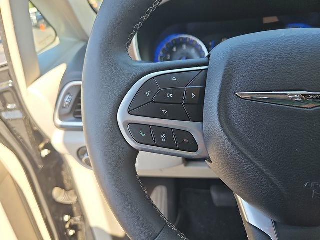 Used 2024 Chrysler Voyager LX FWD image 21