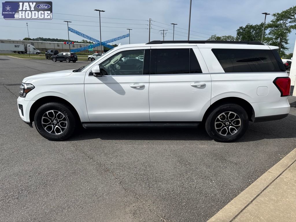 Certified 2024 Ford Expedition Max XLT RWD image 3