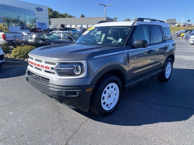 Certified 2023 Ford Bronco Sport Heritage w/ Heritage Convenience Package AWD/4WD image 3