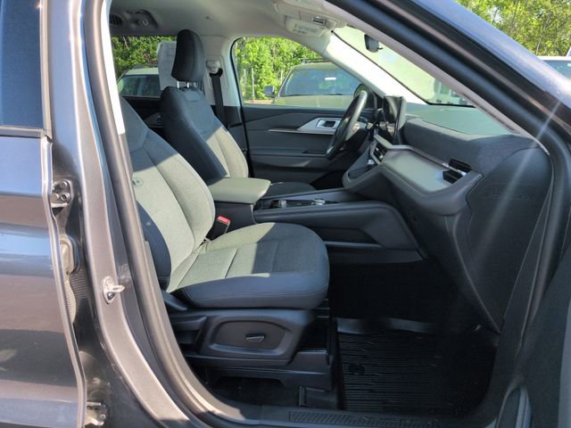 Certified 2025 Ford Explorer Active AWD/4WD image 18