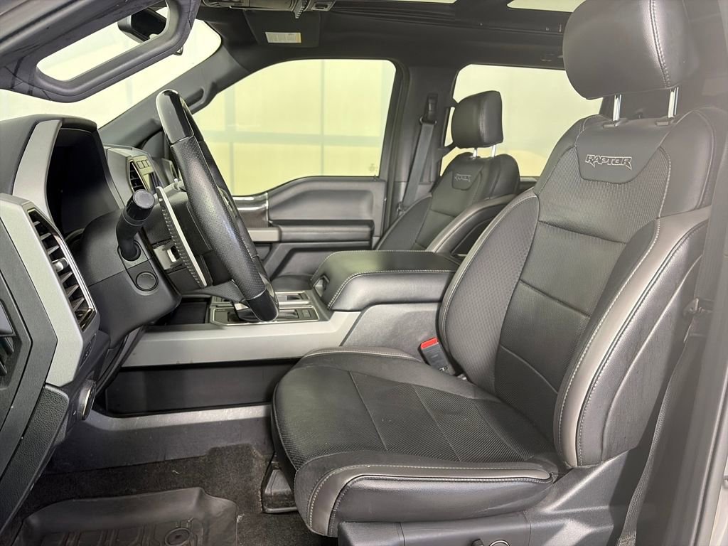 Certified 2020 Ford F150 Raptor w/ Equipment Group 802A Luxury image 11