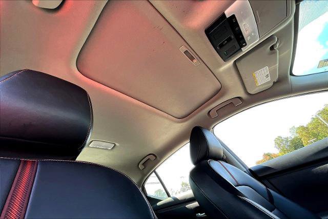 Used 2023 Nissan Sentra SR w/ SR Premium Package image 25